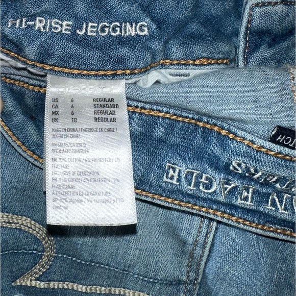 Size 6 American eagle high rise jegging - Picture 3 of 3